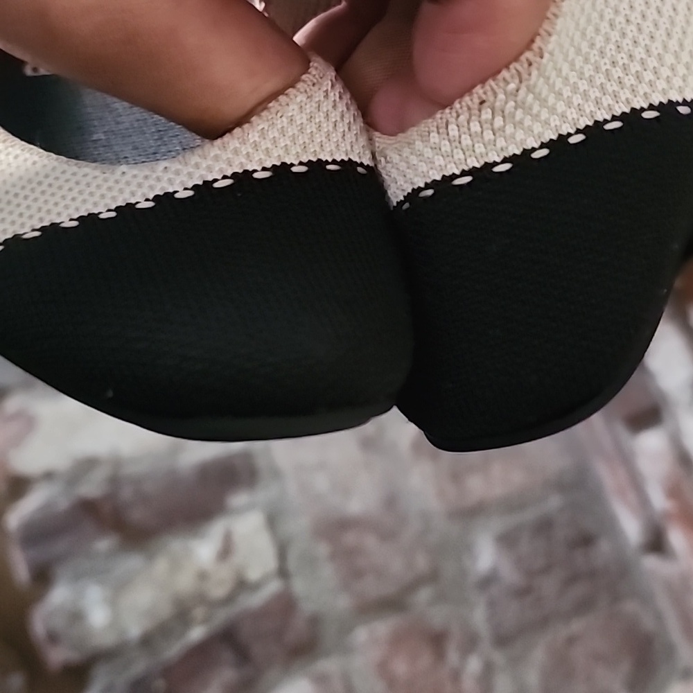 Rothy’s Square Toe Tuxedo Flats Black Cream Minimalist Chic - Picture 8 of 9
